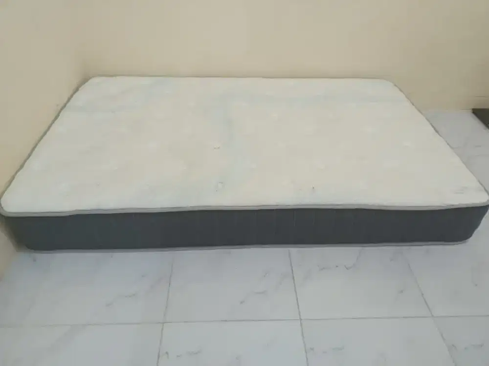 Jual Kasur Bekas Pemakaian 2 Bulan