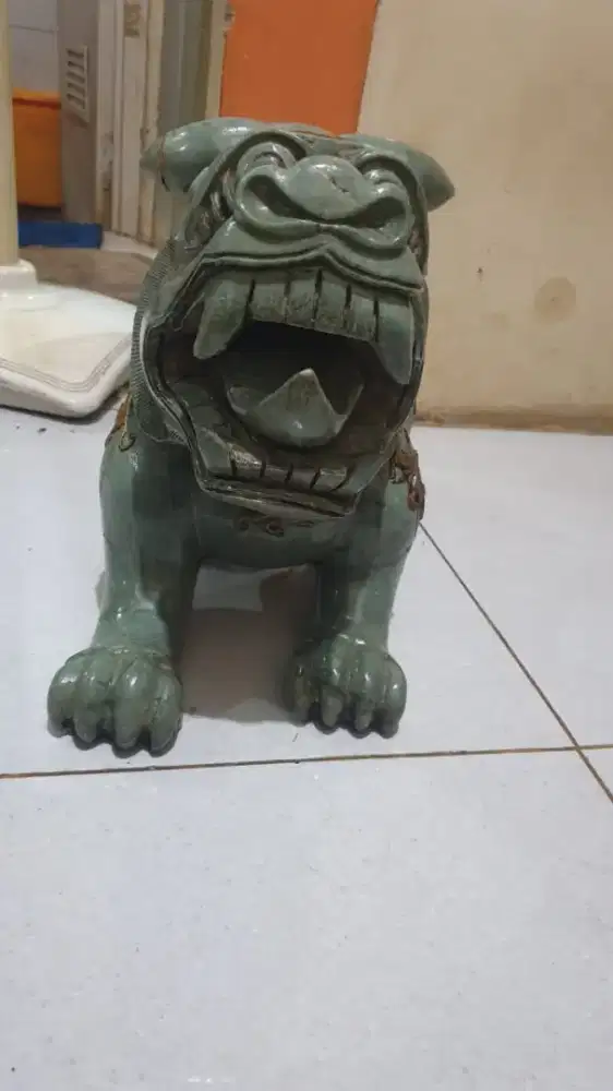 Antik patung giok