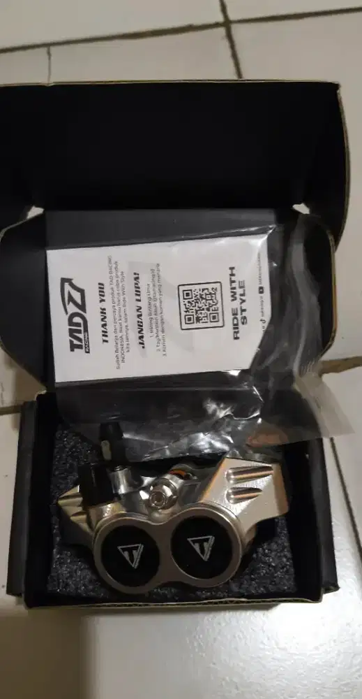 Kaliper TAD 4P + breket 260