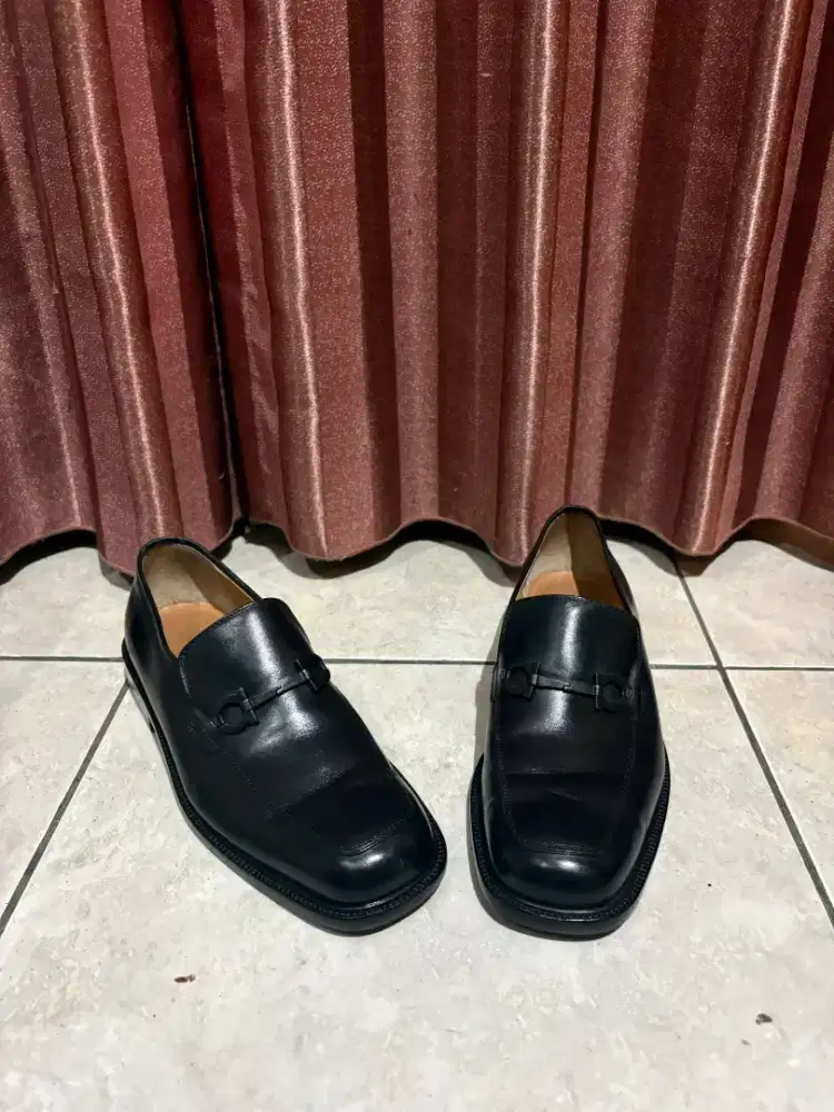 Salvatore Ferragamo men shoes size 41/8