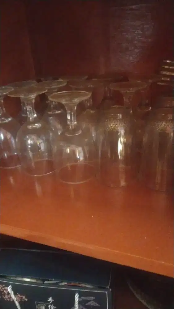Dijual Gelas kaki dan Cangkir