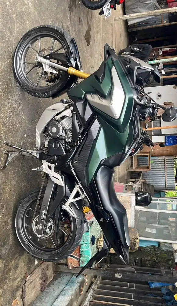 Honda Cb150x second