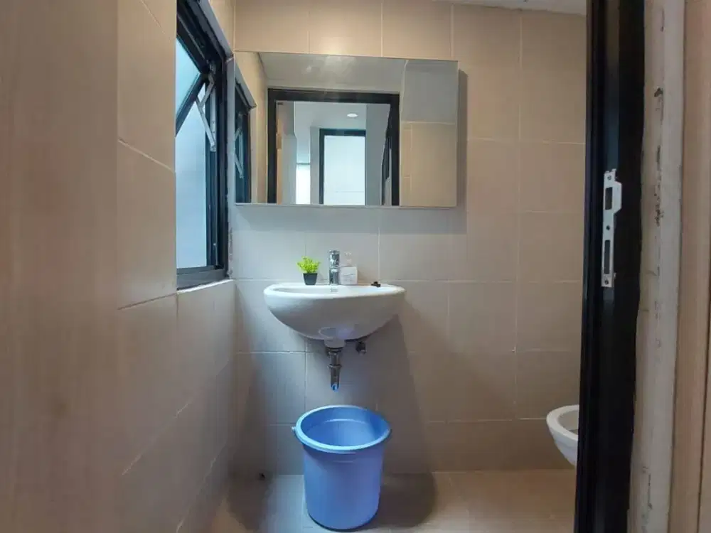 DIJUAL! Rumah Sekitar Bekasi FULL FURNISHED, Lokasi STRATEGIS, Dekat Pasar Modern Grand Wisata Bekasi, RS, dan masih Banyak Lagi!