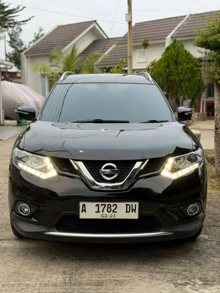 Nissan X-Trail 2015 Bensin