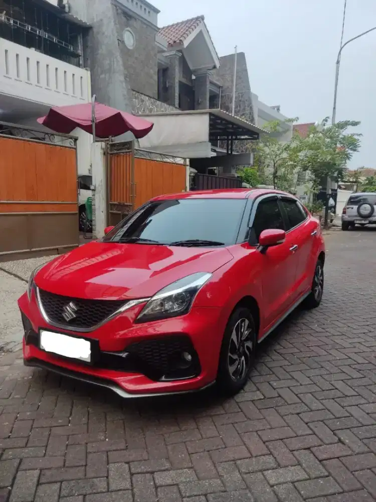 Mobil Suzuki Baleno Dijual