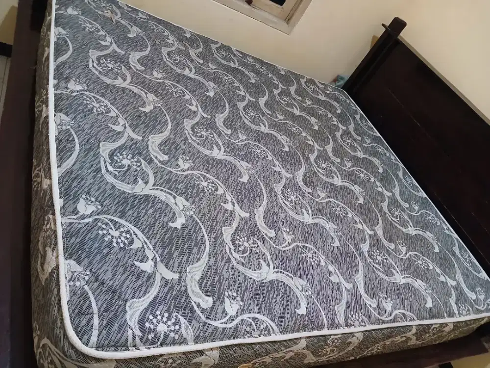 spring bed & dipan jati