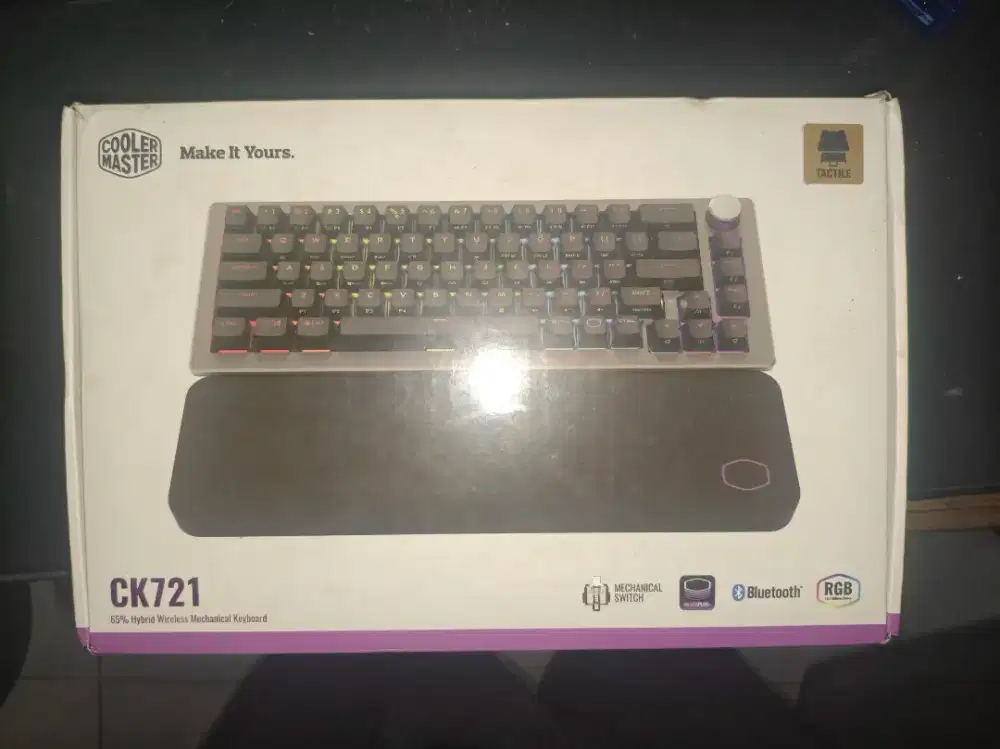 Keyboard CoolerMaster CK721 RGB Wireless 3 Mode Connection