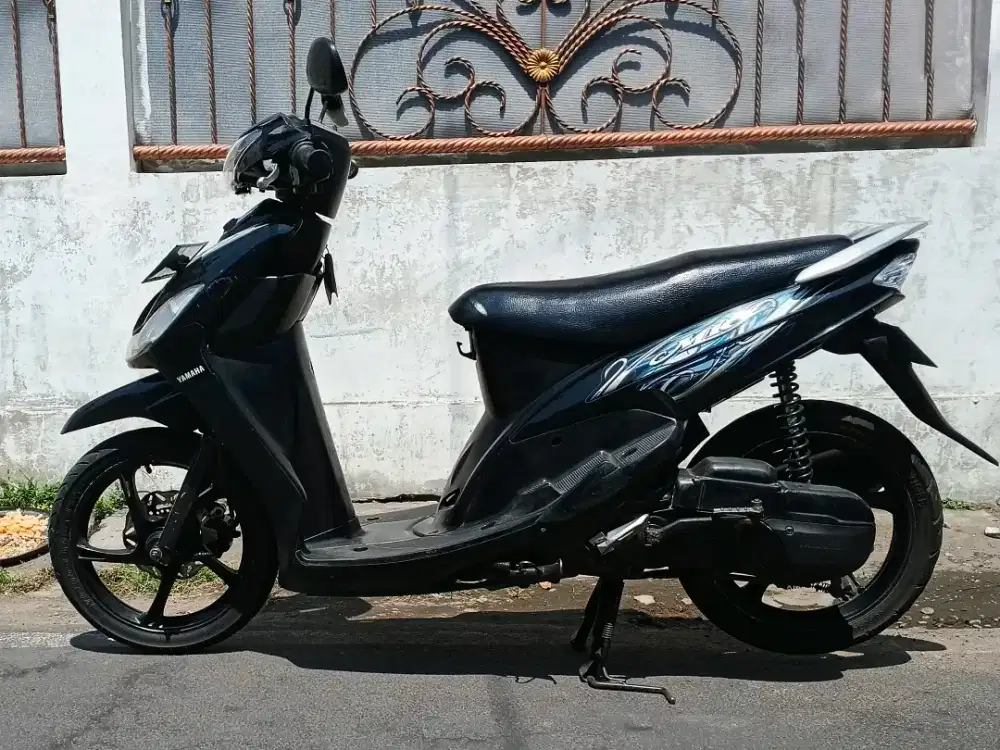 Mio masih ada ya 2010 AD byll pjk pjg bdy mls msn krg smua lampu hidup