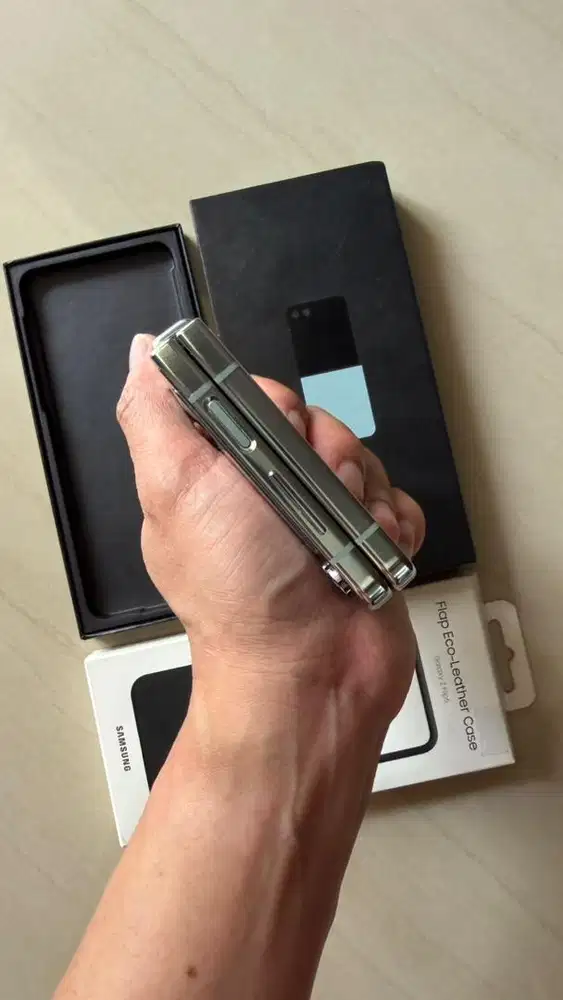 Samsung Z Flip 5, 512Gb, sein
