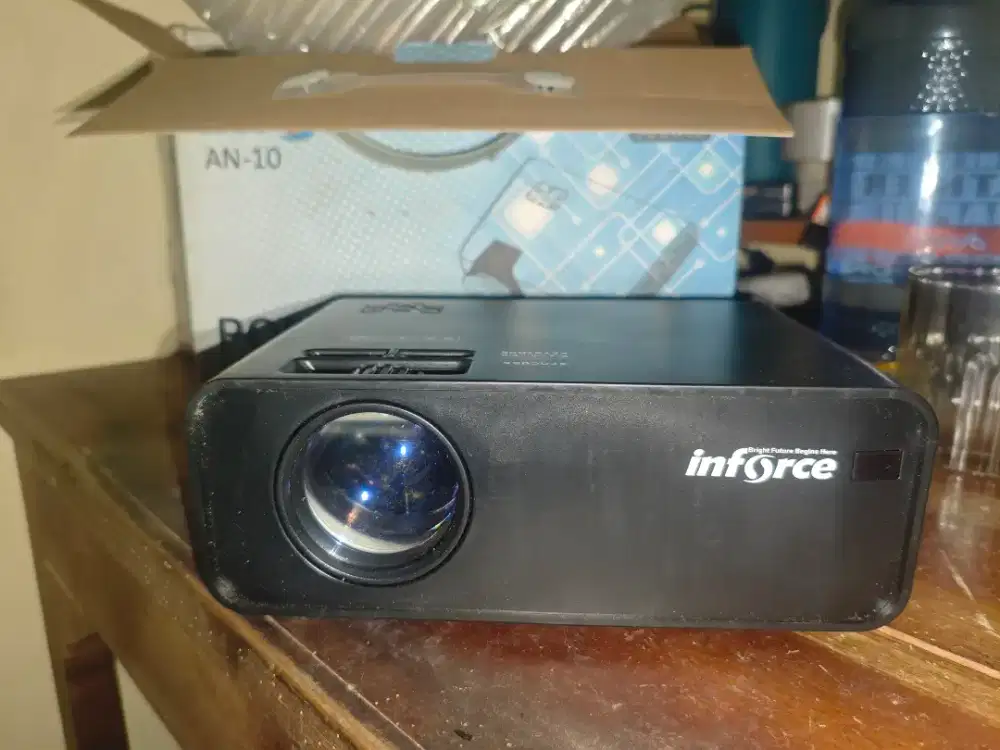 Inforce AN-10 Portable Led Projector
