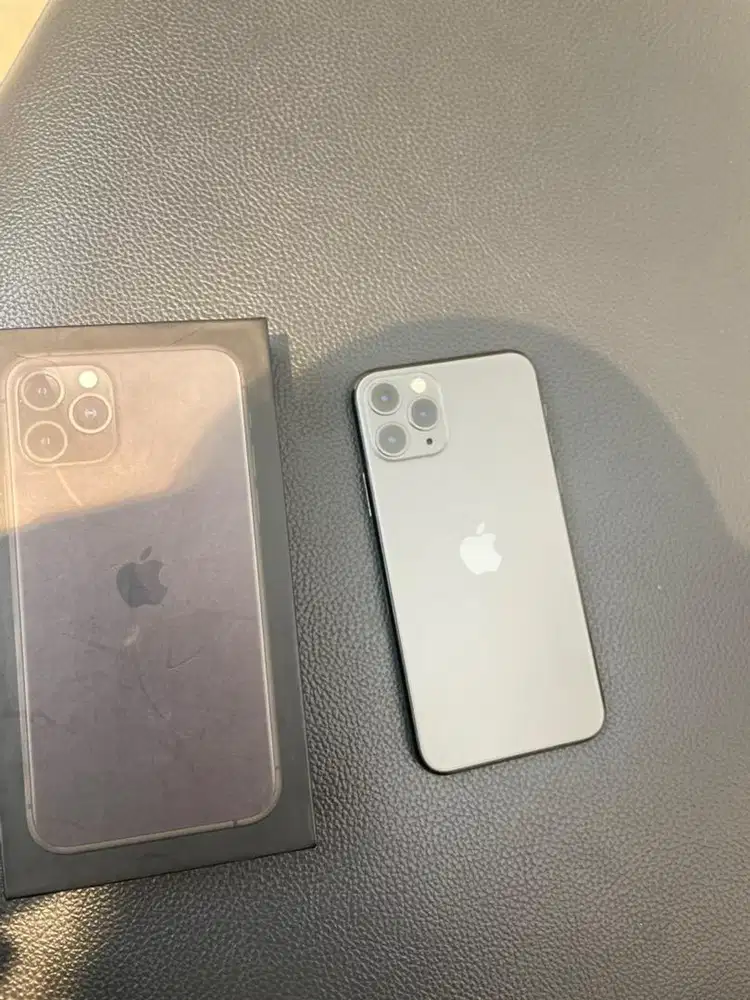 iphone 11 pro 256gb baru guys