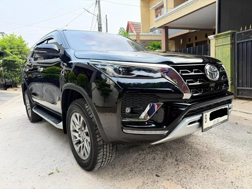 Toyota Fortuner 2.8 VRZ 2023 (KM 35rb an)Pajak Panjang 2027