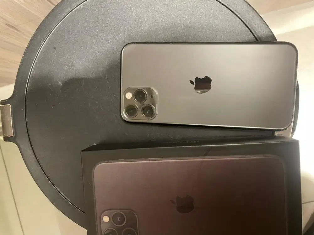 iphone 11 pro 256gb warna masih baru