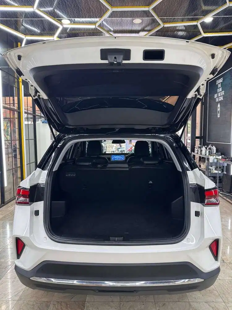 Wuling Alvez 2023 Bensin