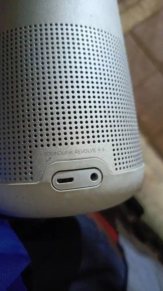 Jual speaker bose soundlink relvove +II tanpa charger