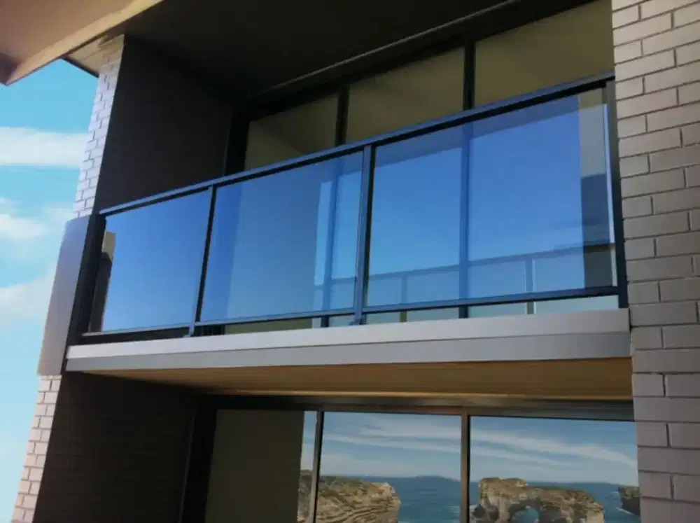 balkon kaca minimalis berkwalitas