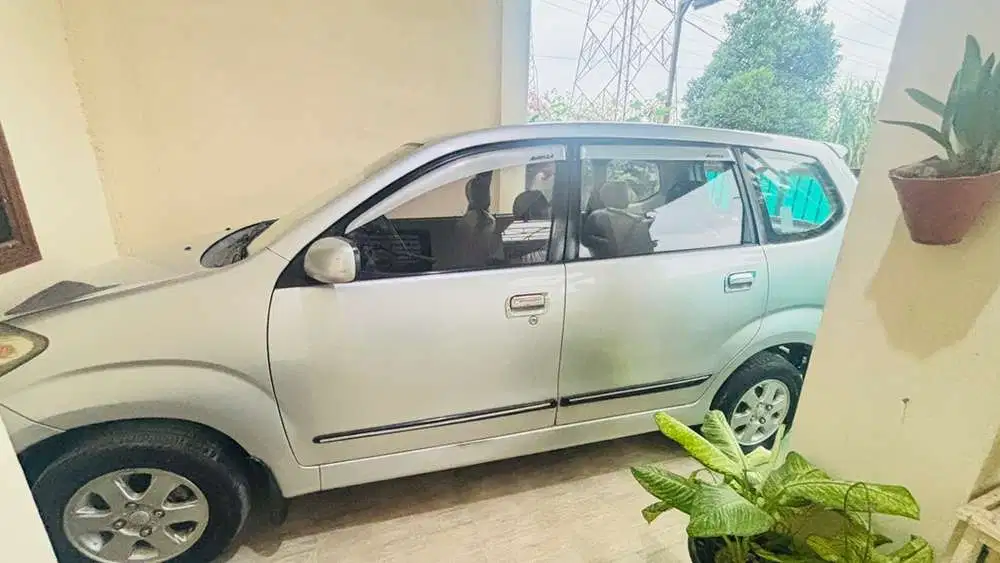 Toyota Avanza 2005 Bensin