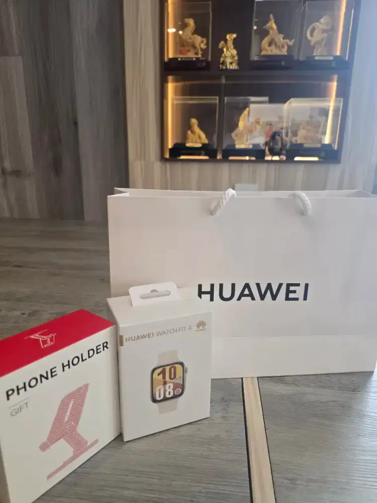 Jam tangan HUAWEI FIT 4