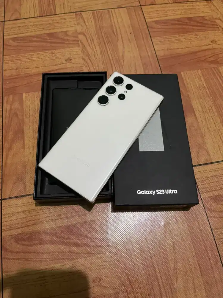Samsung S23 ultra 5g 12/512 gb