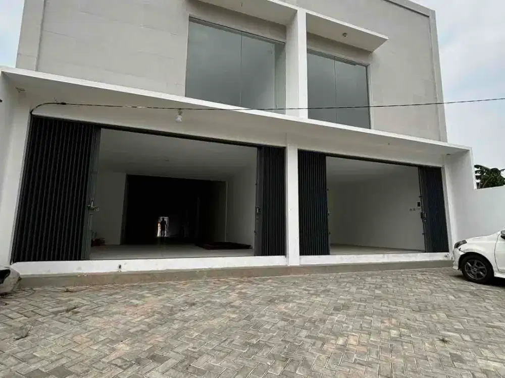 Dijual Gudang Gandeng baru Bintaro Gallery Pondok Kacang, dekat Ciledug- Bintaro luas 292 m2, depan muka 6 x 7 m2belakang ada tambah parkiran !!
siap huni,  Ayo survey & nego yuk!!