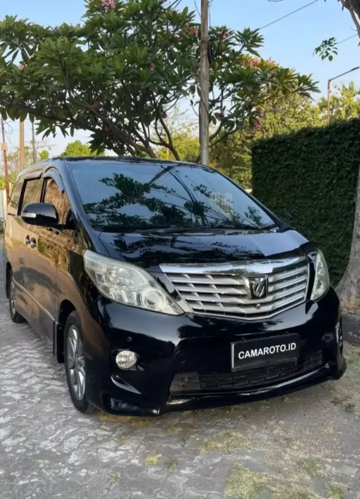 Toyota Alphard 2.4 2010 A/T
