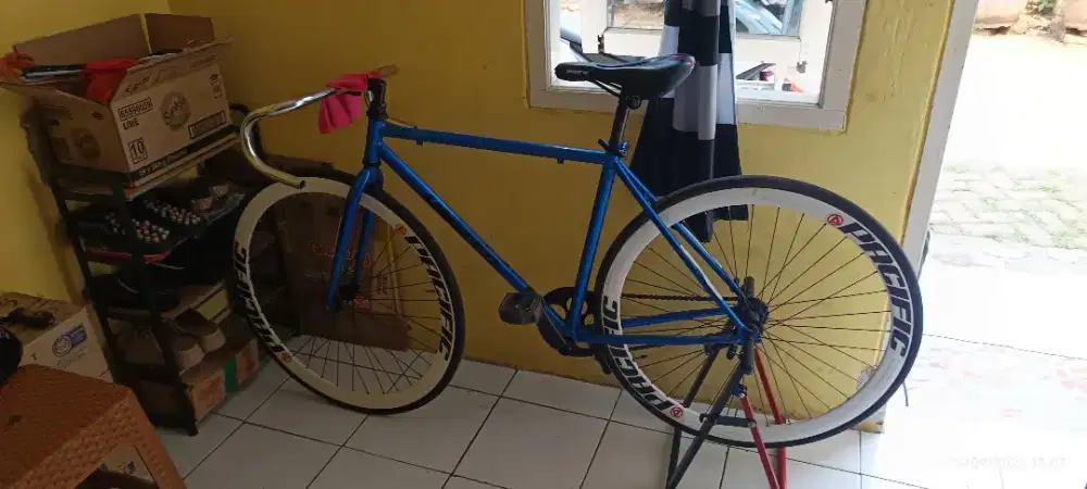 Di jual aja.. udah ga di pake