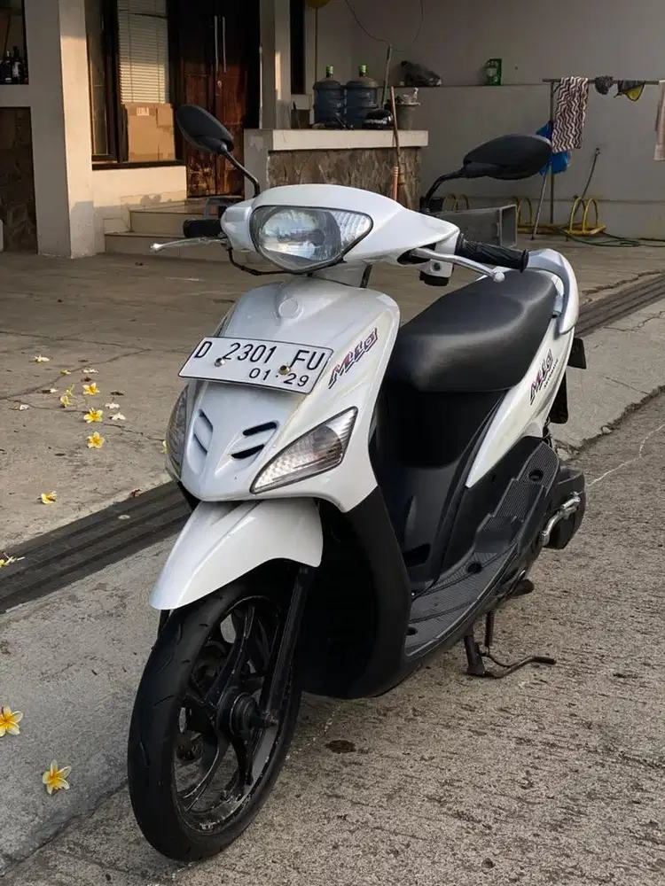 Mio sporty 5tl putih 2008