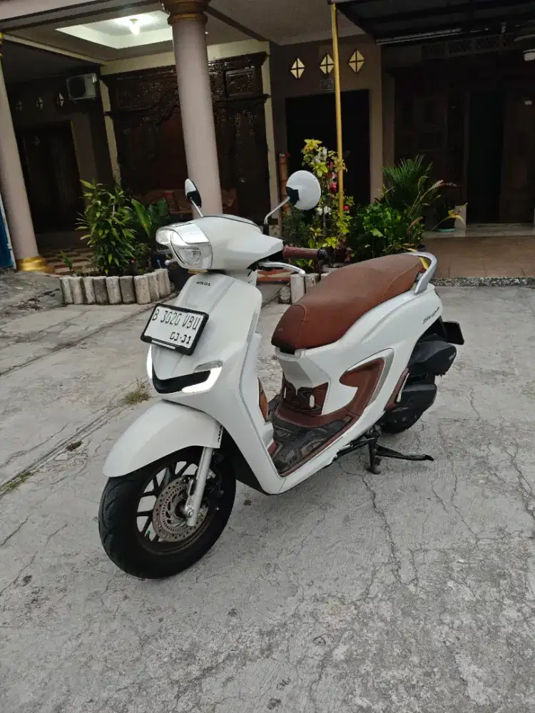 # Honda Stylo ABS 160cc Mesin Standar