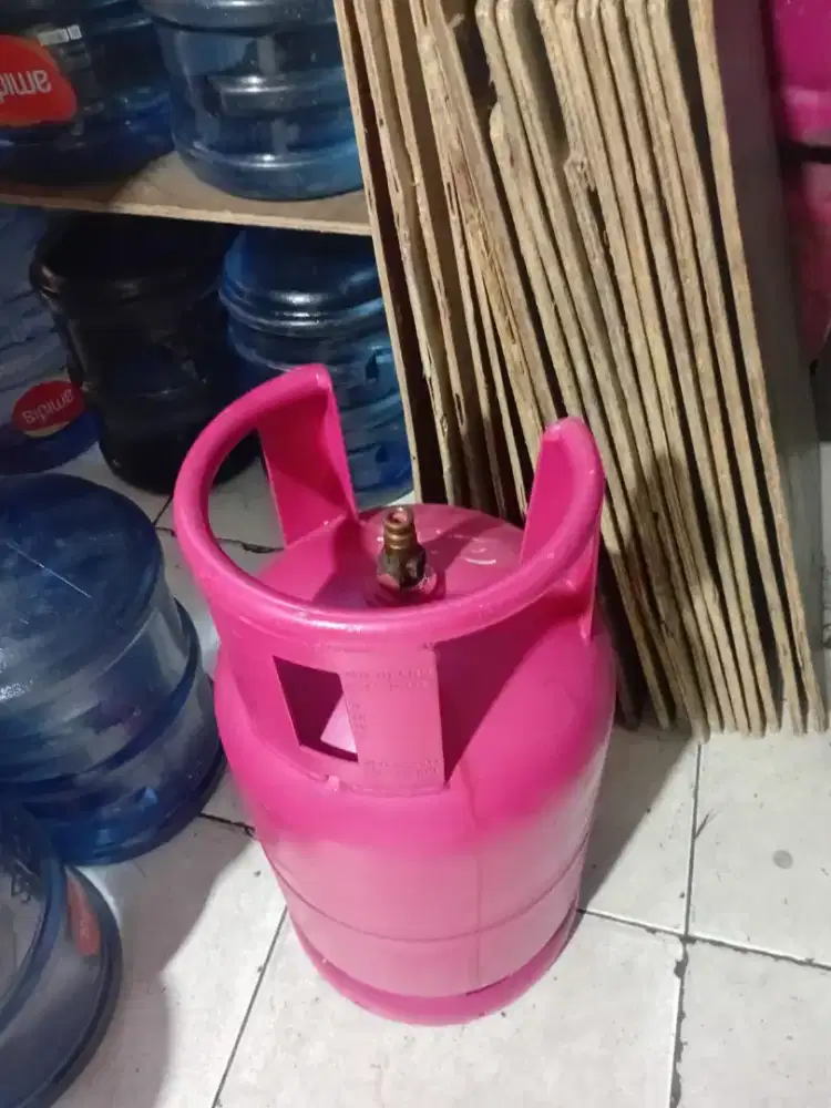 Loker ngantar gas dan galon khusus apartemn