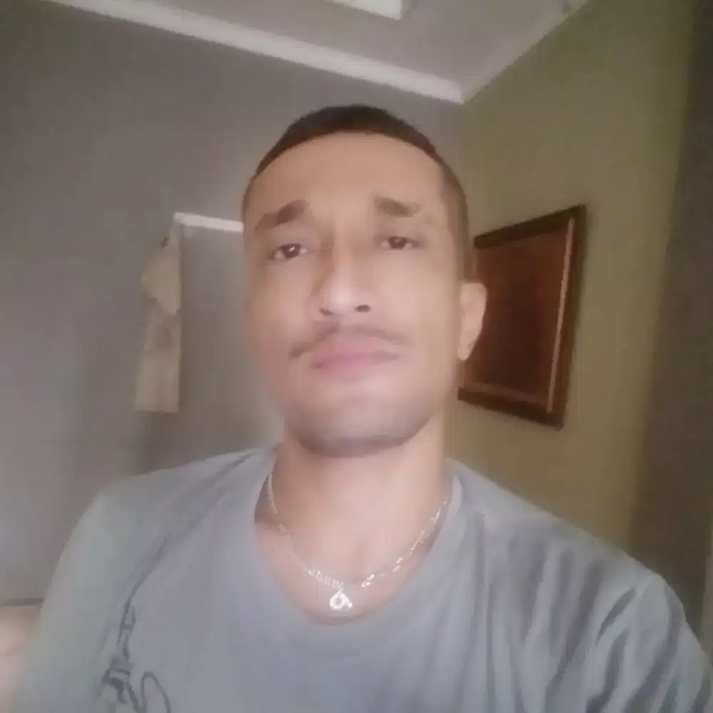 Cari kerjaan apa aja