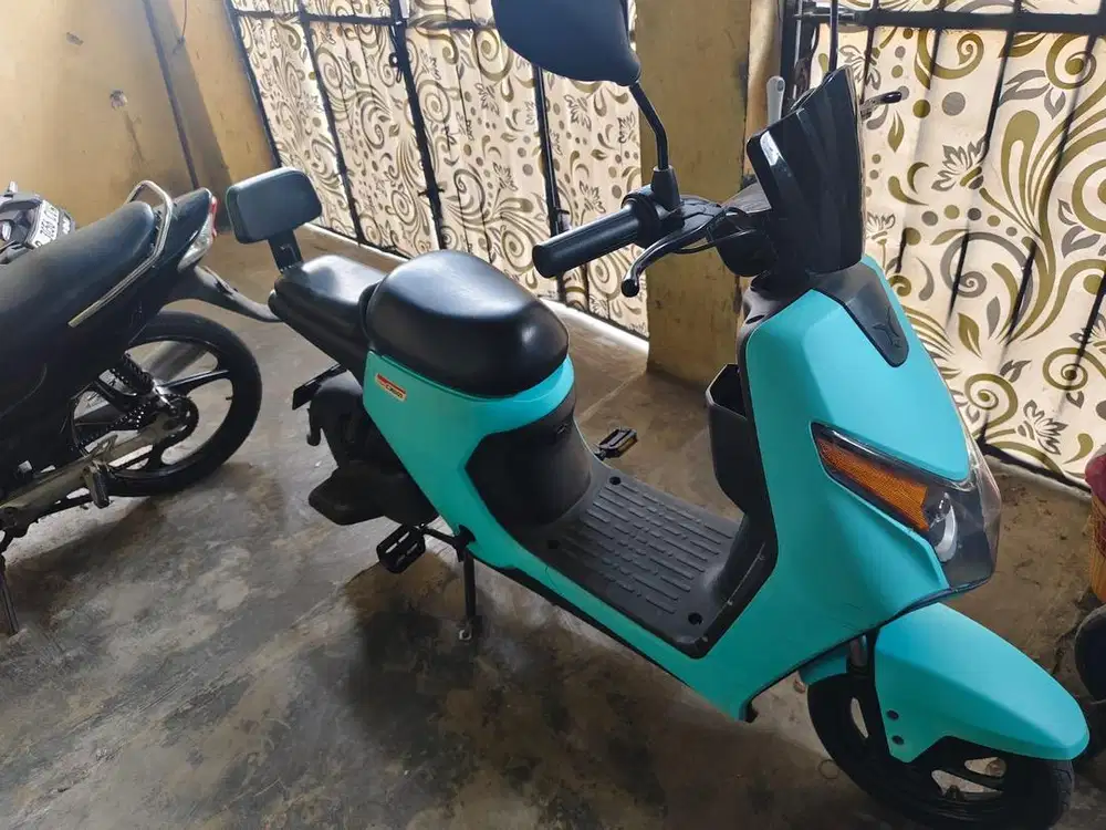 Sepeda Listrik Uwinfly D60
