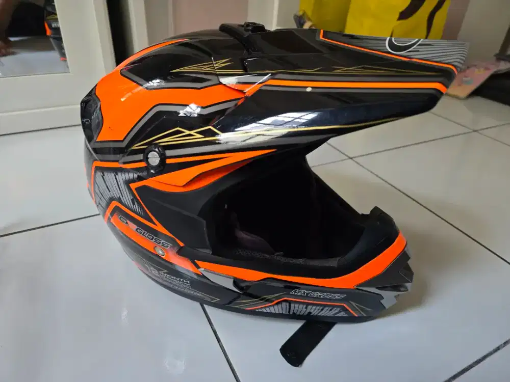 Helm cross cargloss ukuran xl
