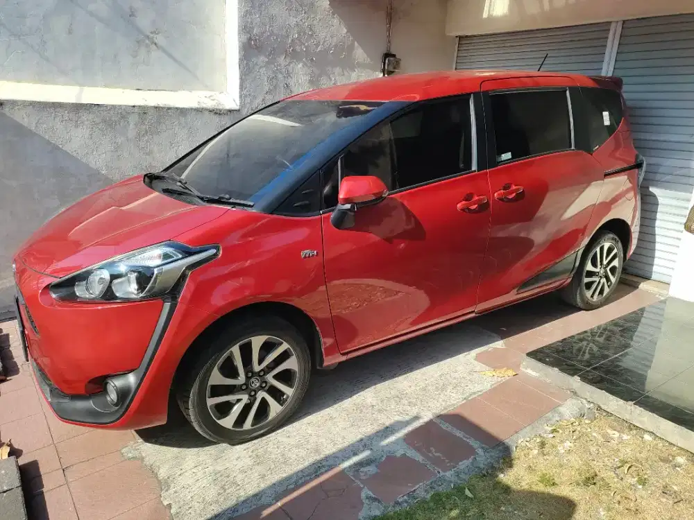 SIENTA V 2021 AT merah 100% ors cat