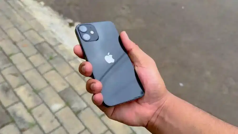 IP 12 MINI 64 GB