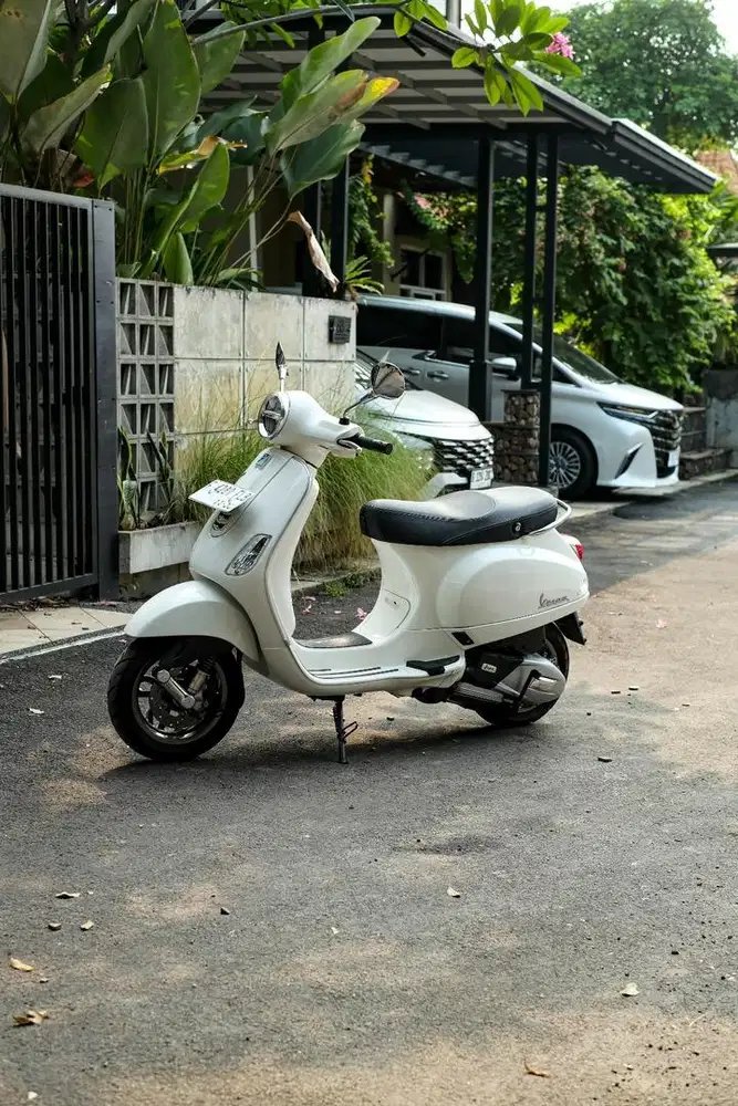 VESPA LX 125 IGET FACELIFT 2024