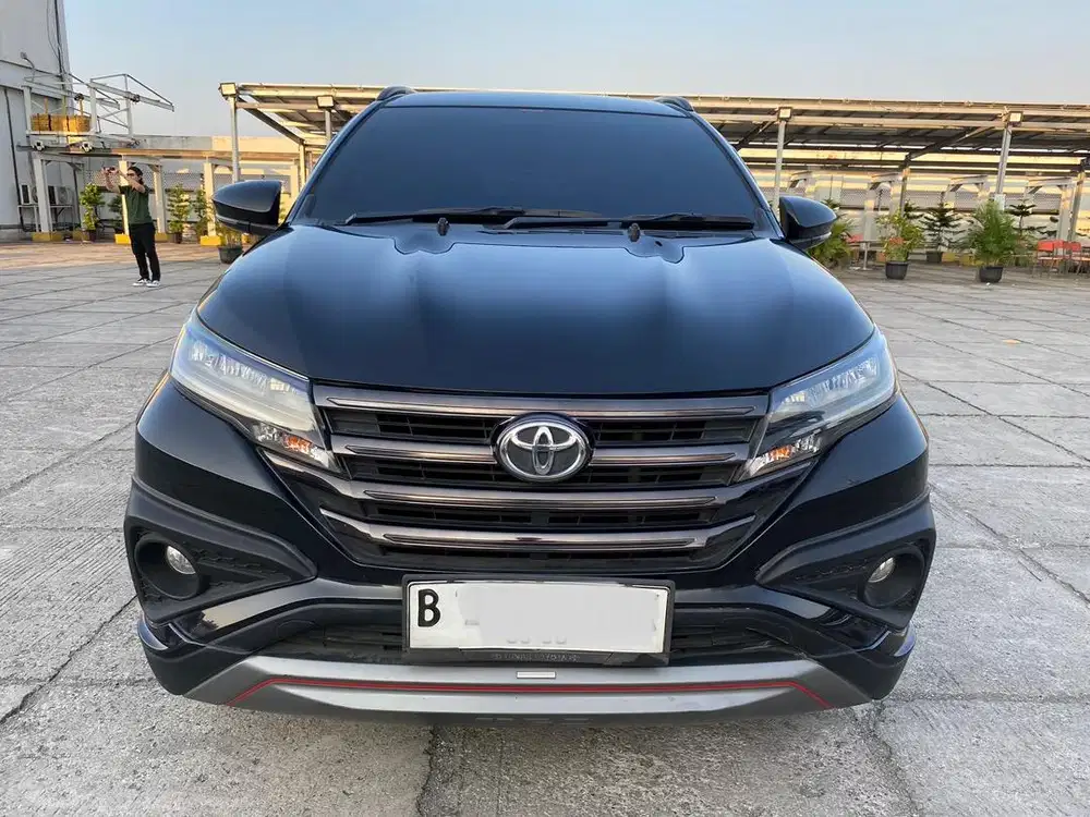 Rush TRD Thn 2020 Matic AT Toyota 1.5 S Sportivo Hitam GR