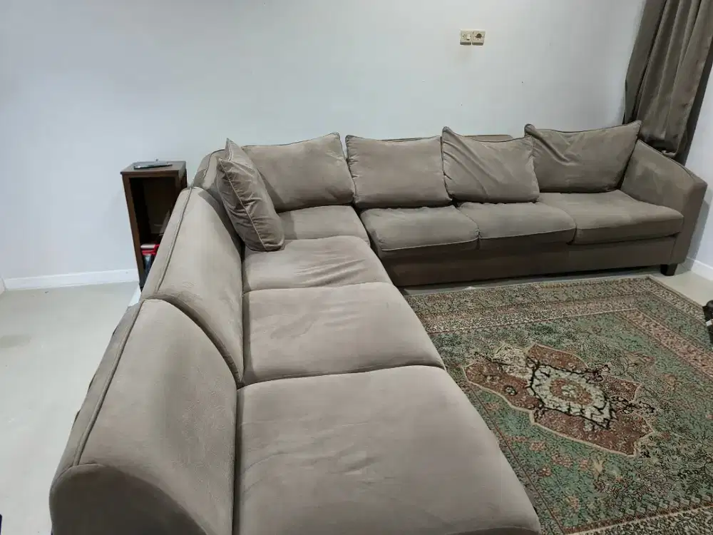 Dijual Sofa , Meja Makan Dan Spring bed