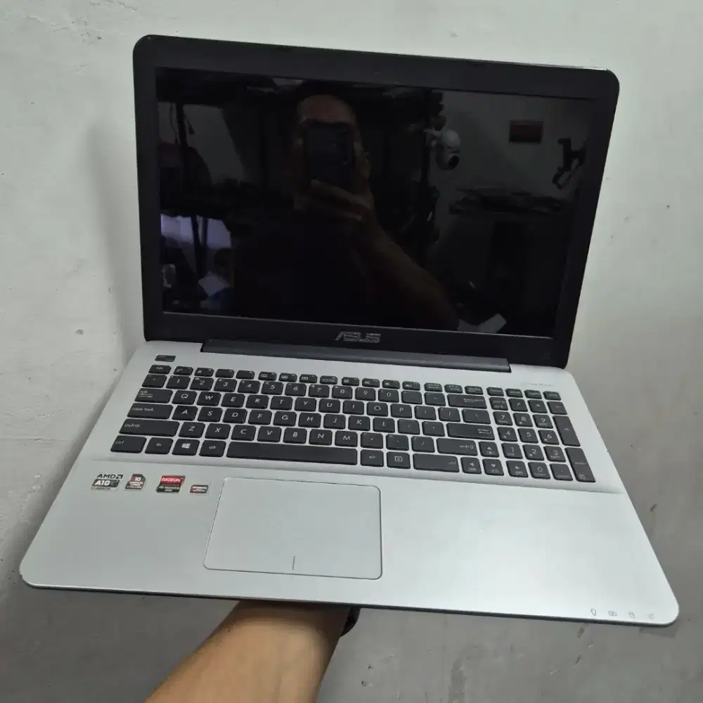 Laptop Asus X555DG Double Grafik