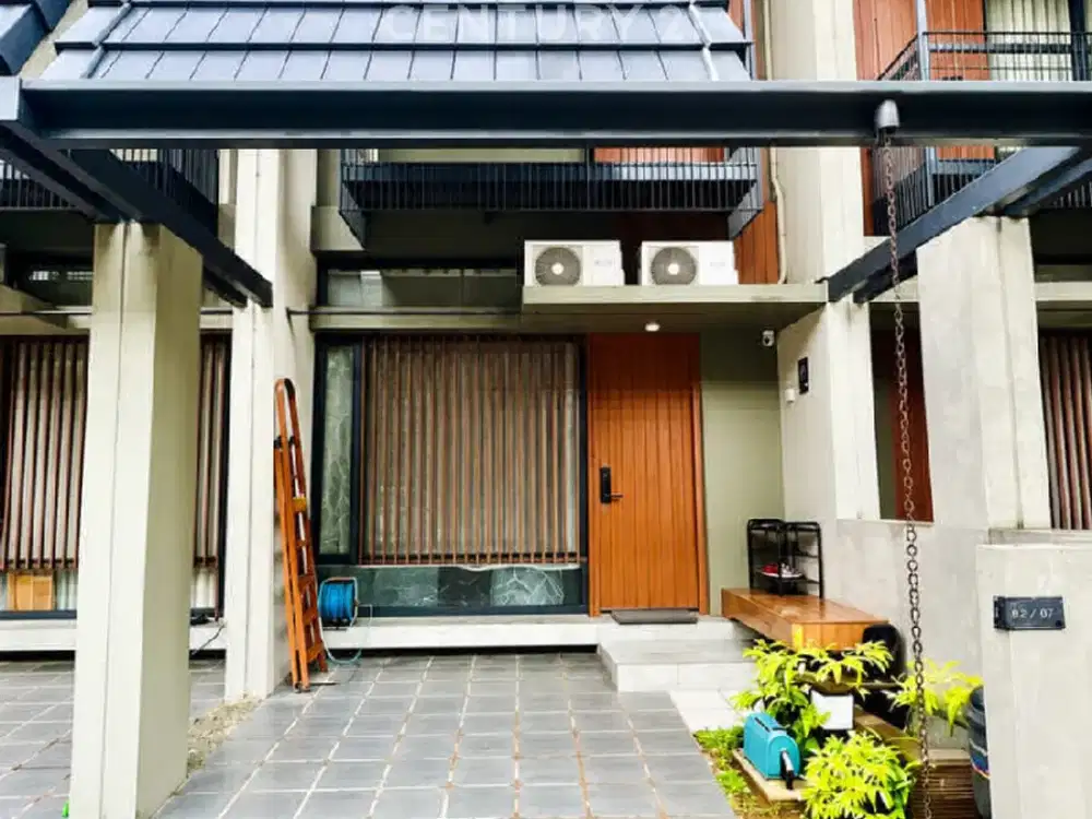 Dijual Rumah 2 Lantai Full Furnished Di BSD City