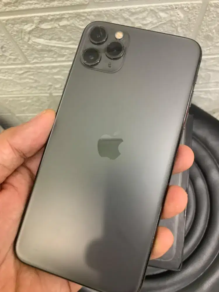 Iphone 11 Pro max 512GB registered