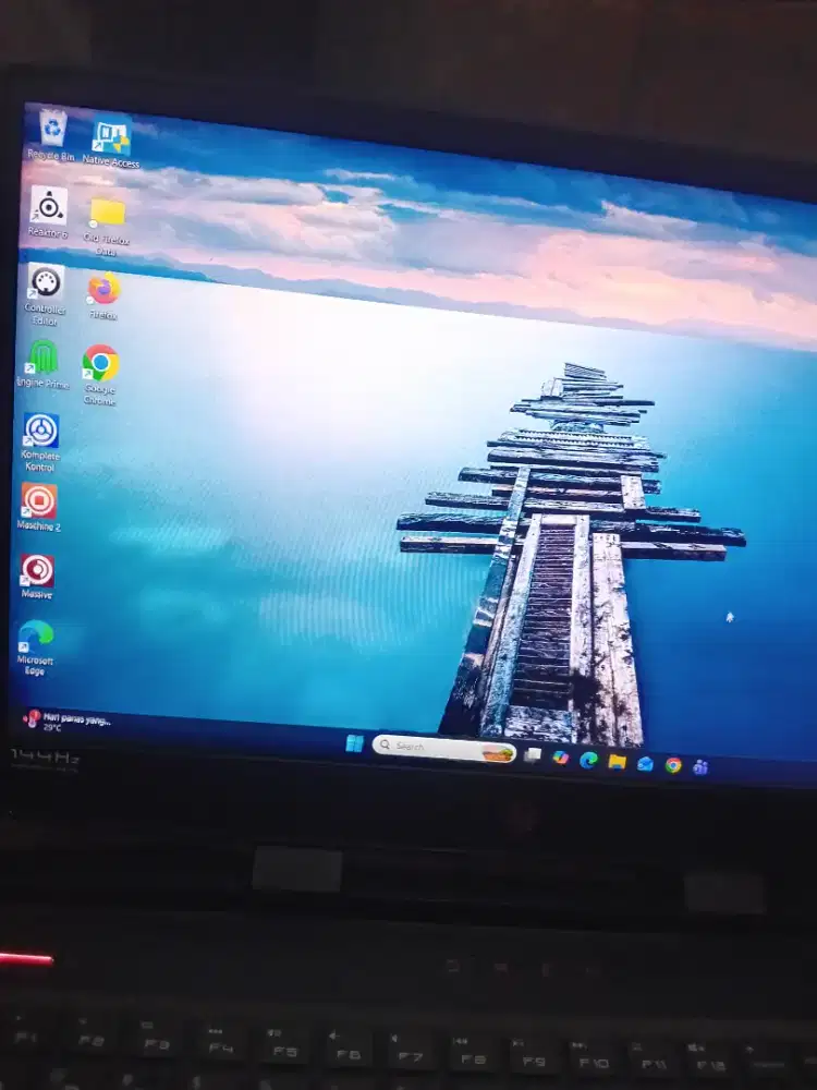 Hp laptop window 11. Singgel languange