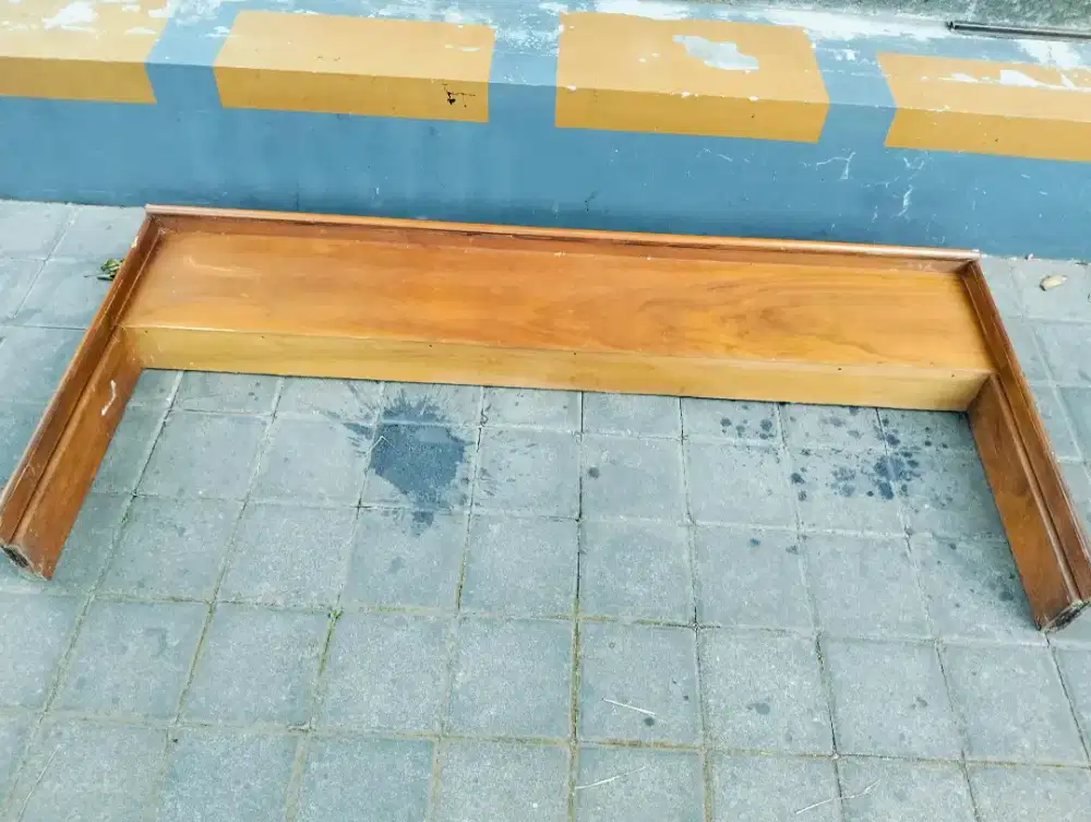 Kepala Dipan Kayu Solid