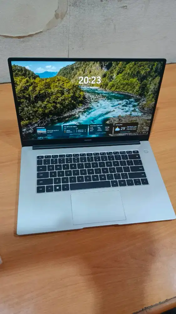 Laptop Huawei MateBook D15 - i3 Gen 10 RAM 8gb SSD 256gb