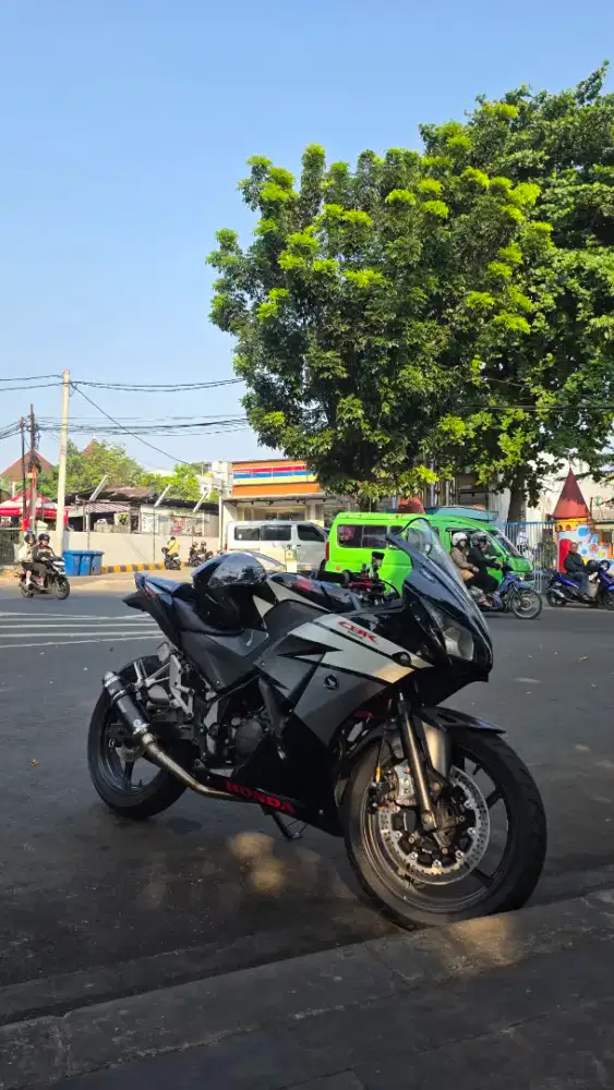 Honda CBR K45a 2014