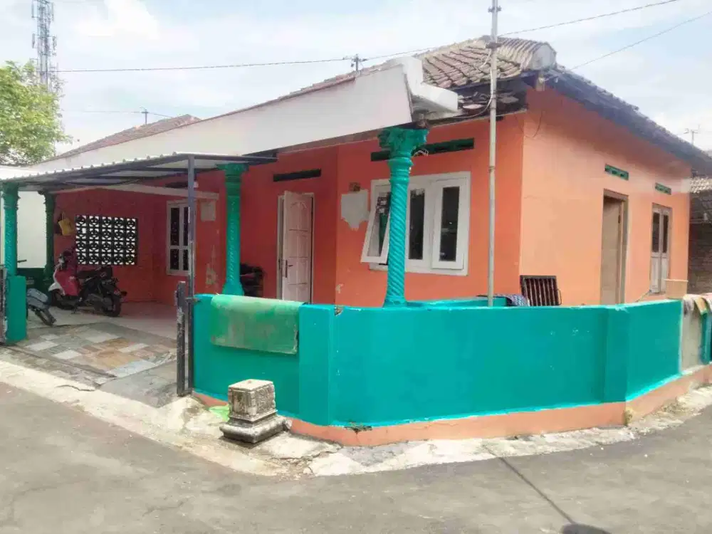Dijual cepat rumah murah dekat jalan raya Lawu, luas tanah 150m² luas bangunan 90m² Triyagan Mojolaban sukoharjo