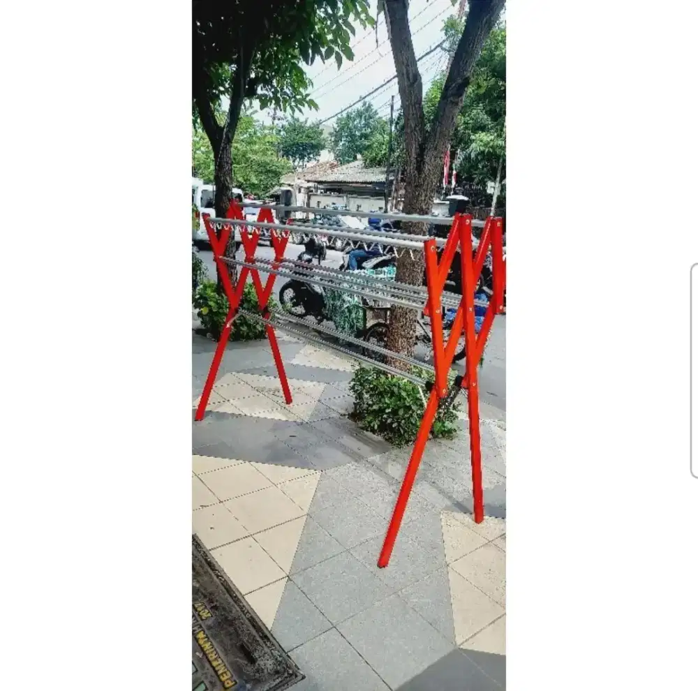 Jemuran Baju dengan Cantolan Gastoknya 1,5 meter, Jemuran Pakaian