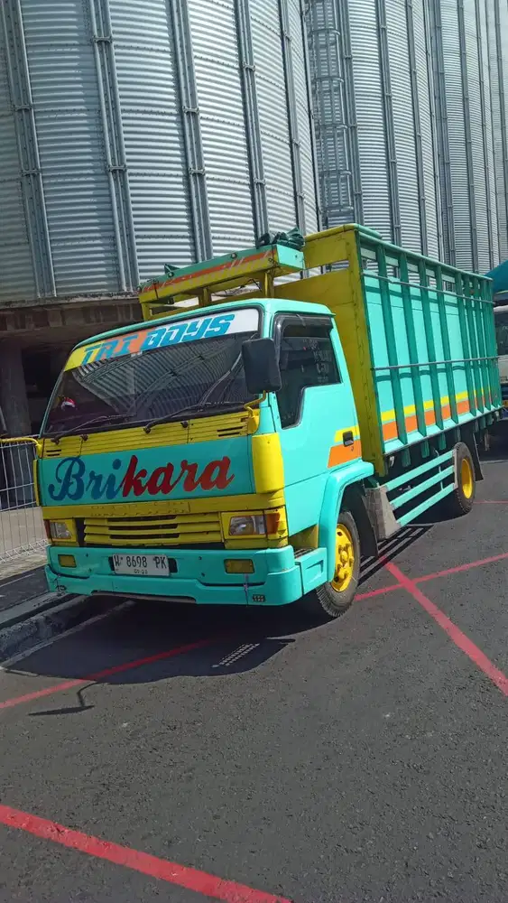 Dijual cepat Truk Mitsubishi Ragaza 135ps/FE447