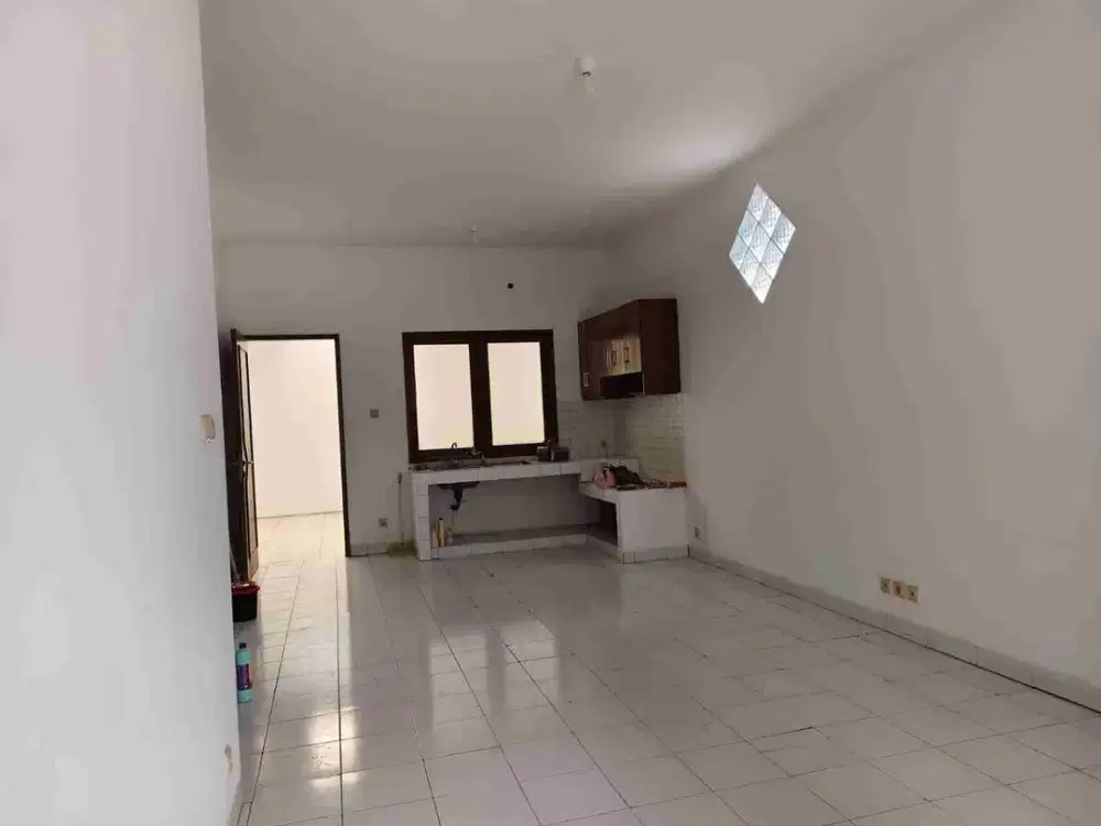 siap pindahan rumah di taman Kopo indah 3