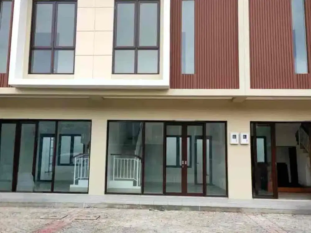 Dijual & disewa ruko The Savoy - JGC Cakung ada 3 unit