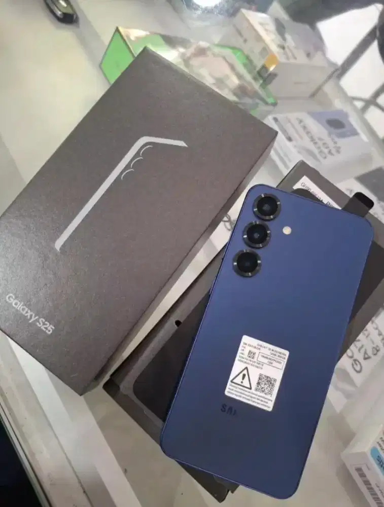 SAMSUNG S25 BASIC 12/256GB